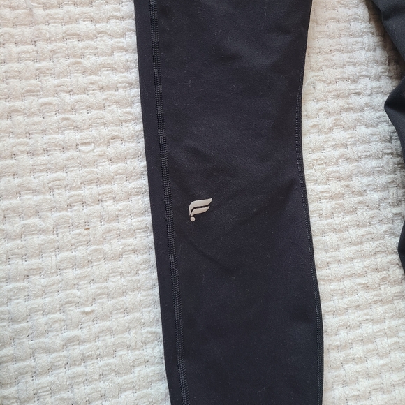 Fabletics Powerhold Black High-Waisted Leggings Size XS - Picture 11 of 11